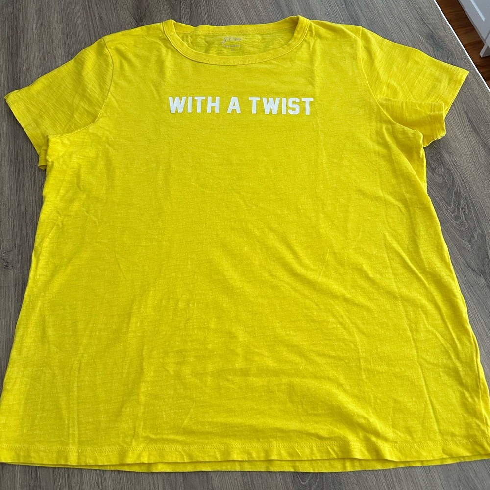 J CREW “with a twist” graphic t shirt - Picture 2 of 4